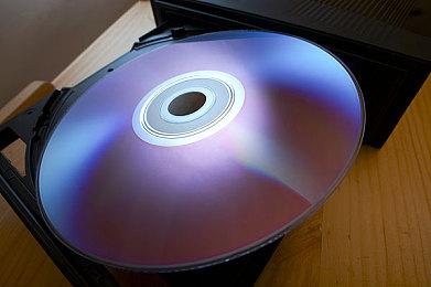 浴巾抽魅魔？像素风动作游戏《亡者桑拿》现已在Steam平台抢先体验推出